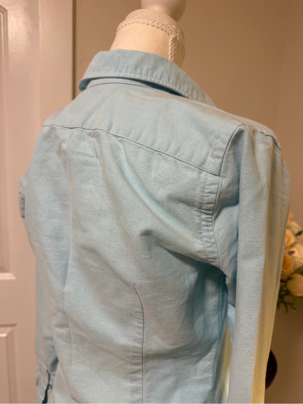Ralph Lauren Light Blue Women's Button-Down Shirt Pony Preppy Classy - Picture 9 of 11